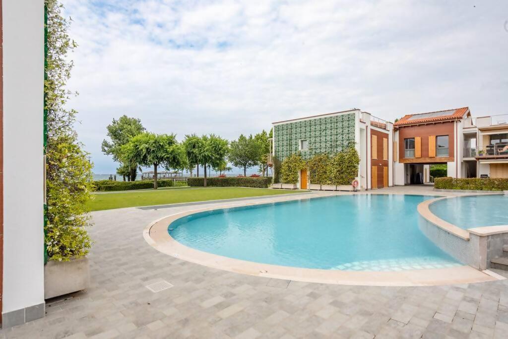 Gardalandluxuryapartment Pool & Free Parking Ronchi (Veneto)