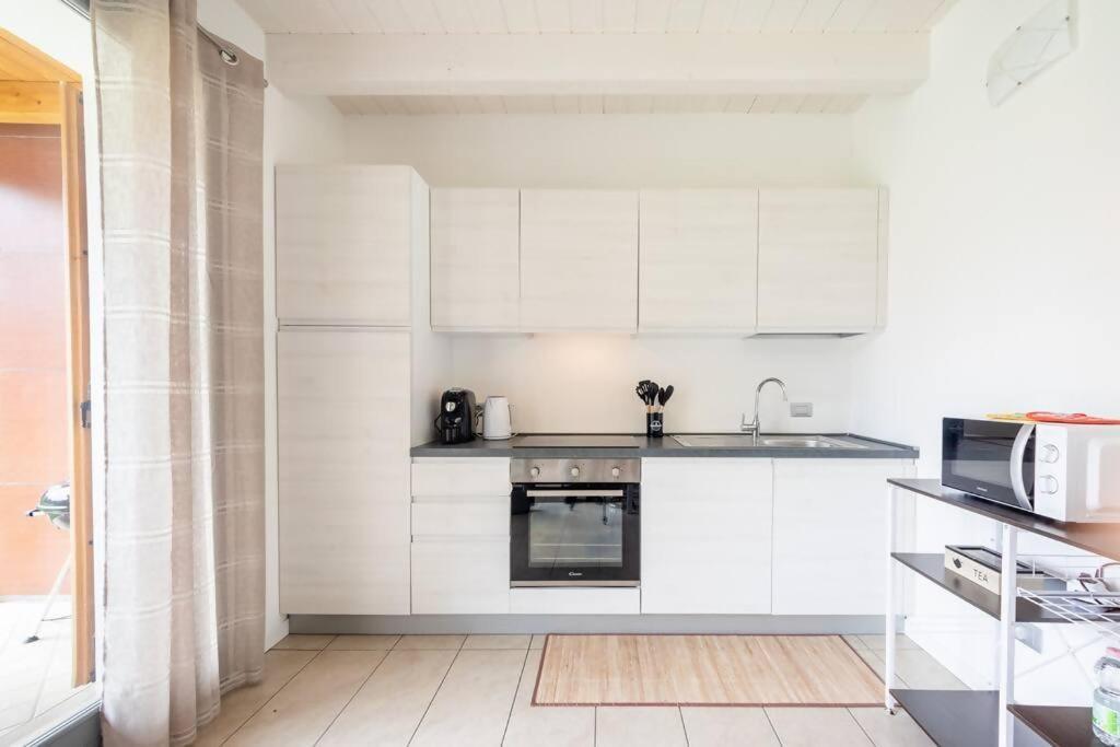 Gardalandluxuryapartment Pool & Free Parking
