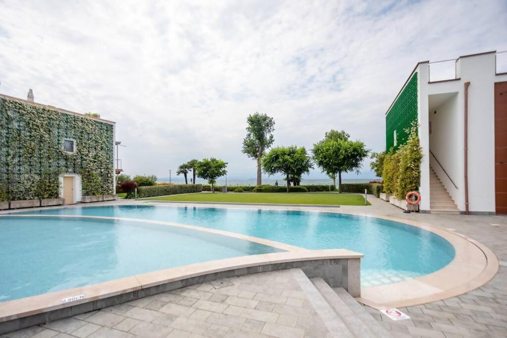 Gardalandluxuryapartment Pool & Free Parking Apartment Ronchi (Veneto)
