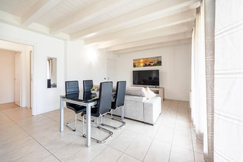 Gardalandluxuryapartment Pool & Free Parking *