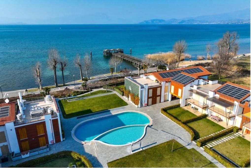Apartment Gardalandluxuryapartment Pool & Free Parking Ronchi (Veneto)